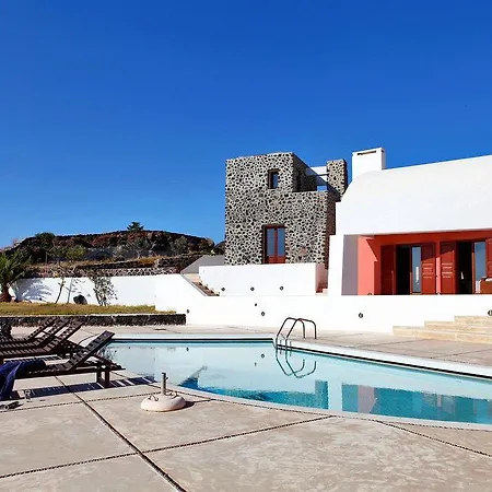 Periscope Villa *