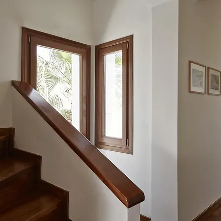 Periscope Villa Imerovigli (Santorini)