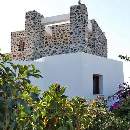 Periscope Villa *